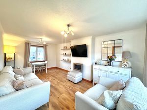 Photo 2- click for photo gallery